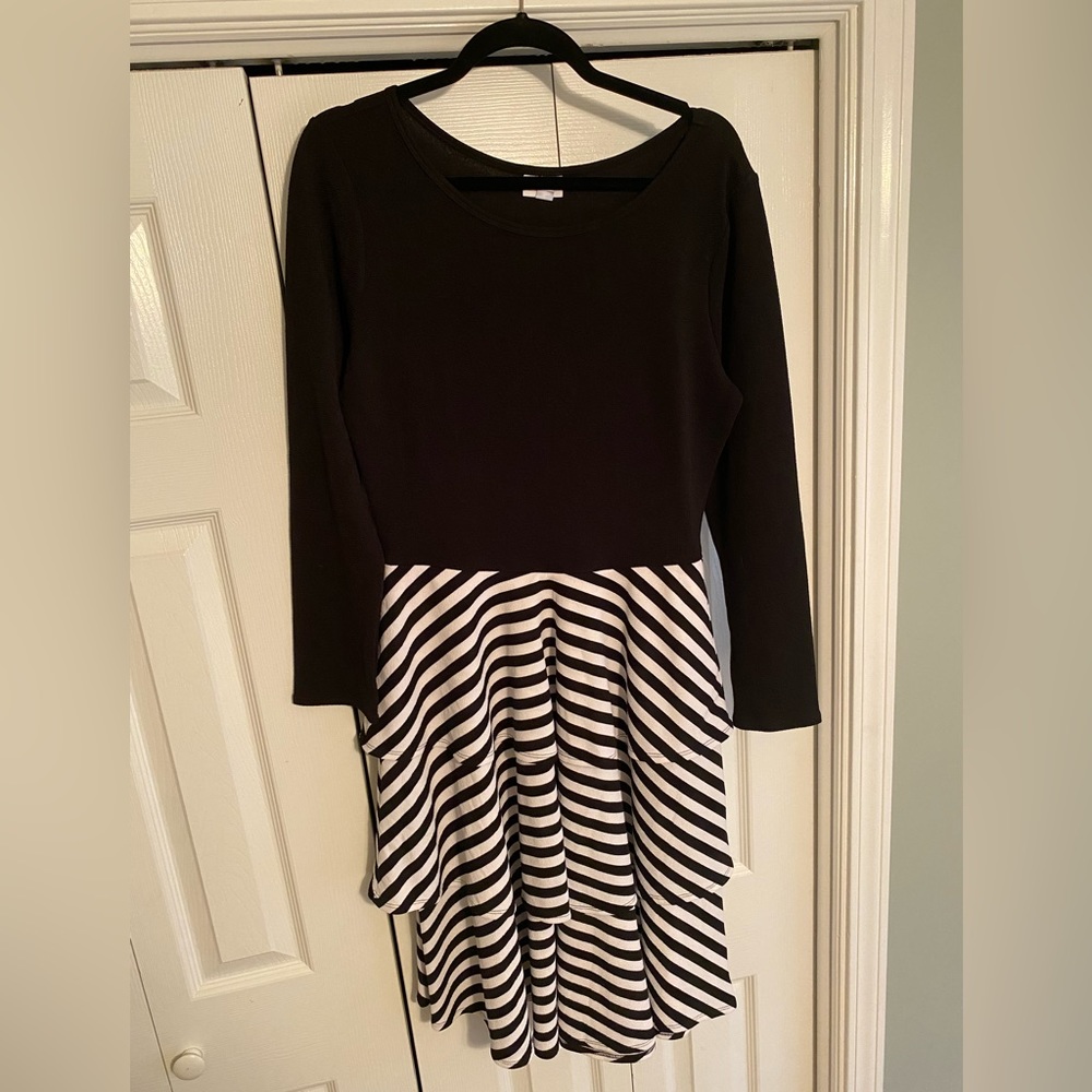 LulaRoe Georgia Dress (New without tags, never worn)